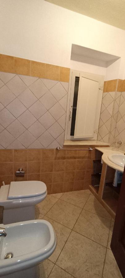 Orosei Re - Villa Aurora Rimedia A 50 Metri Dal Mare Bagian luar foto