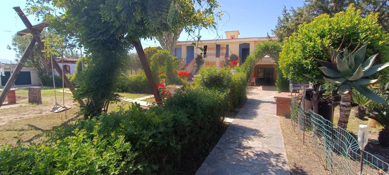 Orosei Re - Villa Aurora Rimedia A 50 Metri Dal Mare Bagian luar foto