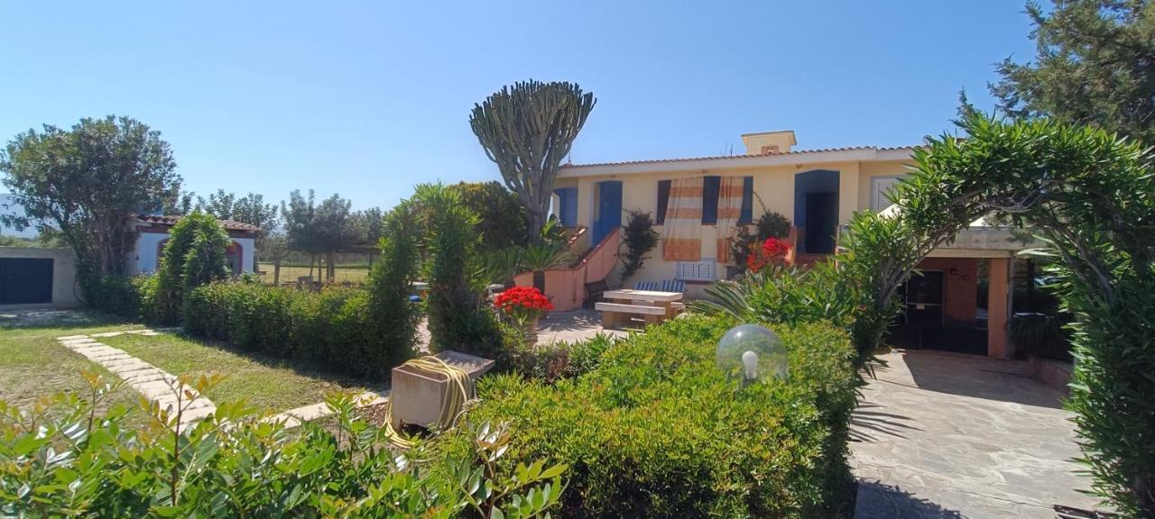 Orosei Re - Villa Aurora Rimedia A 50 Metri Dal Mare Bagian luar foto